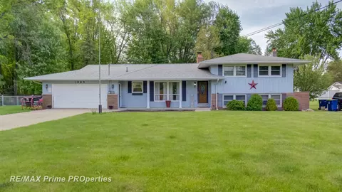 1062 Orth, Saginaw, MI 48601