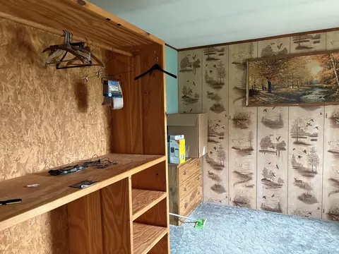 Bedroom - N 0.1, Perkins, MI 49872 photo 1 of 2