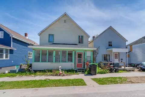 113 Chestnut, Munising, MI 49862