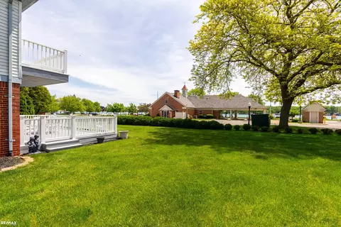 Exterior - 304 Heritage Way, Algonac, MI 48001 photo 6 of 12