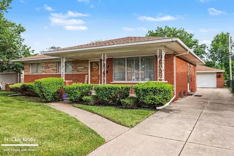 17114 Wilson, Eastpointe, MI 48021
