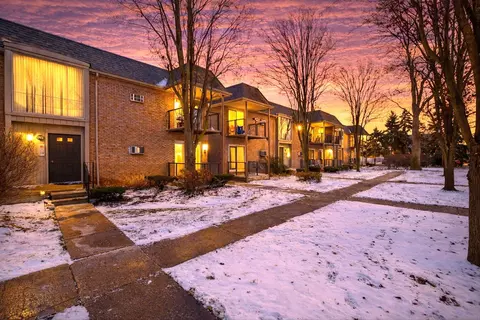 1723 E 14 Mile #B, Birmingham, MI 48009