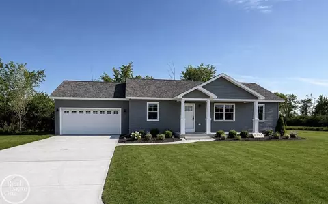 4710 9th, Smiths Creek, MI 48074