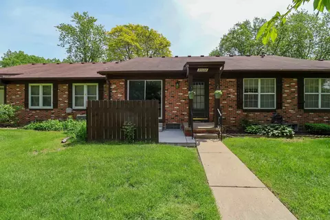 35338 Bristlecone #13/72, Clinton Township, MI 48035