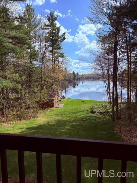 View/Area - 8 Gold, Ishpeming, MI 49849 photo 2 of 4