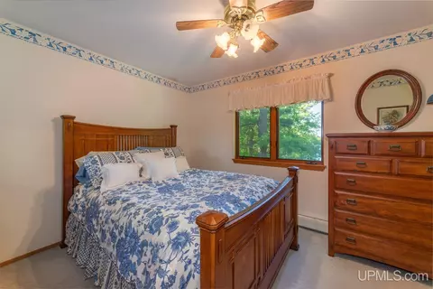Bedroom - 8 Gold, Ishpeming, MI 49849 photo 2 of 3