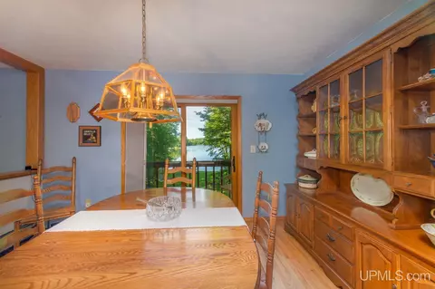 Dining - 8 Gold, Ishpeming, MI 49849 photo 1 of 1