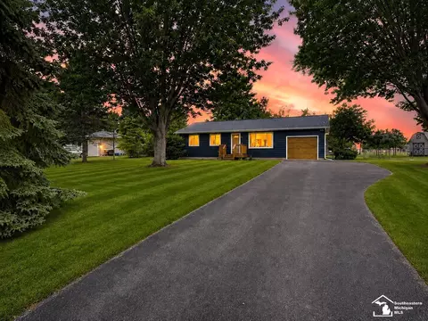 5250 Osburn, Tecumseh, MI 49286