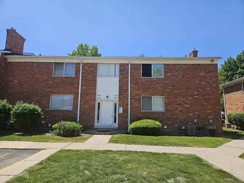 29472 Hoover #42/D, Warren, MI 48093