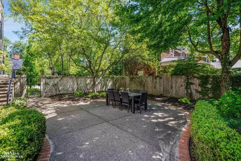 Exterior - 115 Lewiston, Grosse Pointe Farms, MI 48236 photo 8 of 13