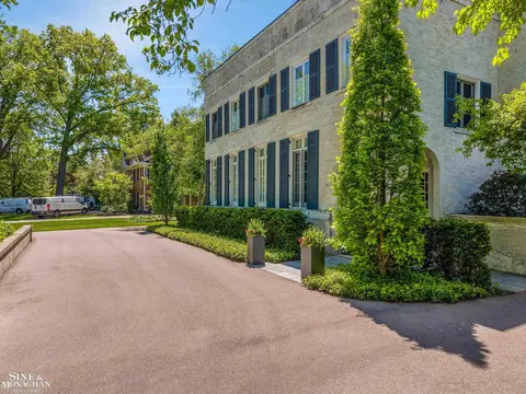 Exterior - 115 Lewiston, Grosse Pointe Farms, MI 48236 photo 12 of 13