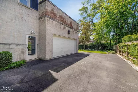 Exterior - 115 Lewiston, Grosse Pointe Farms, MI 48236 photo 6 of 13