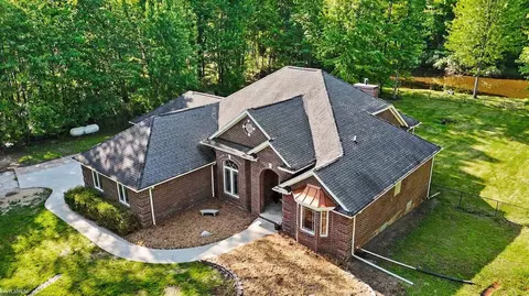 Exterior - 8367 Lindsey, Casco, MI 48064 photo 3 of 9