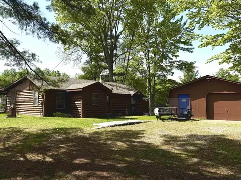 Exterior - 1627 Riverside, Gladwin, MI 48624 photo 8 of 9