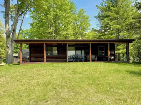 Exterior - 1627 Riverside, Gladwin, MI 48624 photo 3 of 9