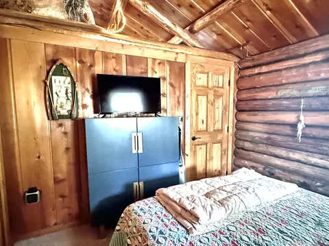 Bedroom - 1627 Riverside, Gladwin, MI 48624 photo 5 of 5