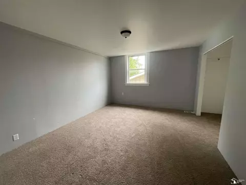Bedroom - 68 Navarre, Monroe, MI 48161 photo 2 of 4