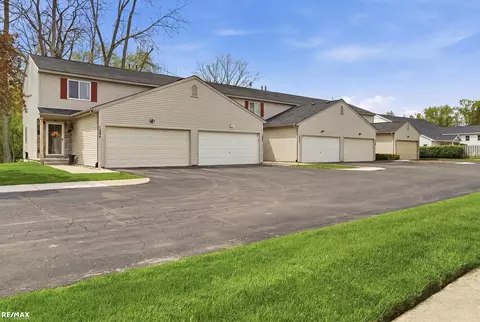 1288 Jay, Waterford, MI 48327