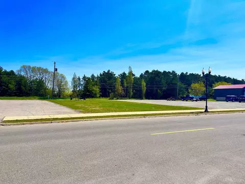 1518 1522 Sheridan, Escanaba, MI 49829