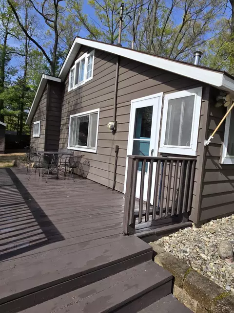 Exterior - 5419 Custer, Harrison, MI 48625 photo 5 of 5