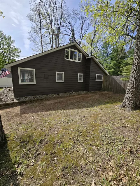Exterior - 5419 Custer, Harrison, MI 48625 photo 4 of 5