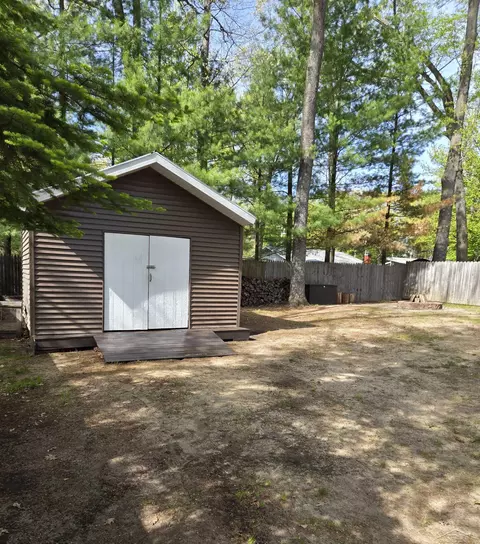 Exterior - 5419 Custer, Harrison, MI 48625 photo 3 of 5