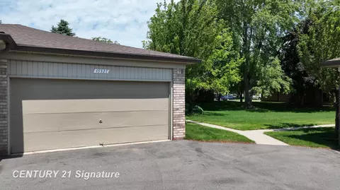 49327 Winchester, Shelby Township, MI 48315