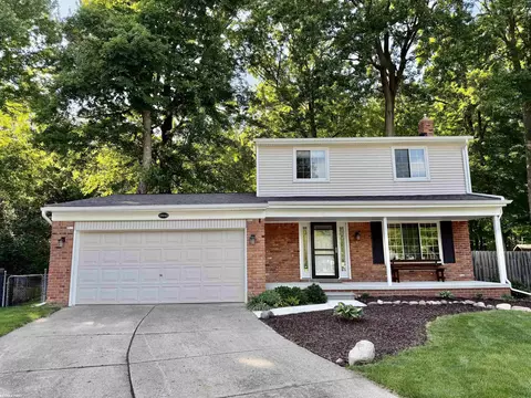33043 Shagbark, New Baltimore, MI 48047