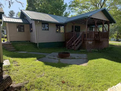 57 Michigan, Montreal, WI 54550