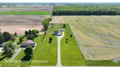 View/Area - 9521 Gera, Birch Run, MI 48415 photo 3 of 7