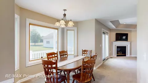 Dining - 9521 Gera, Birch Run, MI 48415 photo 3 of 3