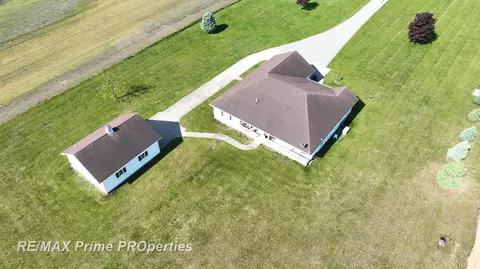 View/Area - 9521 Gera, Birch Run, MI 48415 photo 1 of 7
