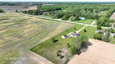 View/Area - 9521 Gera, Birch Run, MI 48415 photo 6 of 7