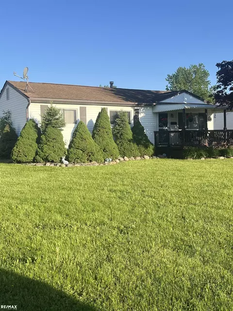 31543 Devos, New Haven, MI 48048