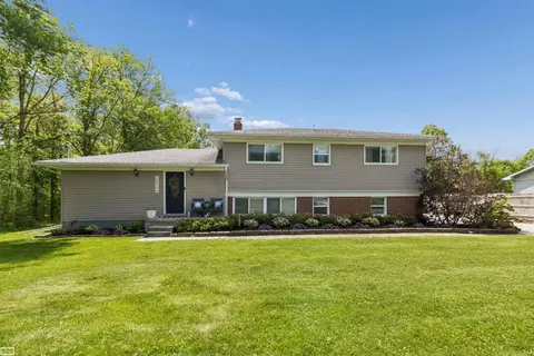 28444 29 Mile Rd, Lenox, MI 48048