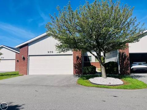 970 St Joseph, Marysville, MI 48040