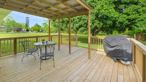 Exterior - 4257 S State, Davison, MI 48423 photo 6 of 8