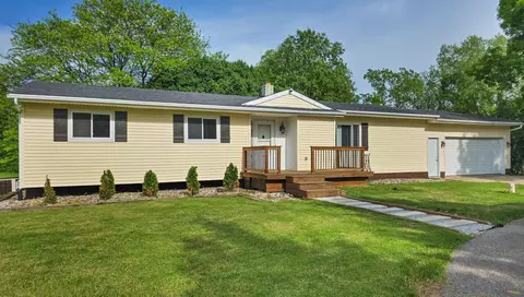 4257 S State, Davison, MI 48423