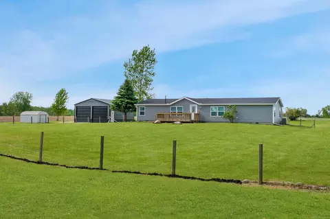 13352 Norman, Yale, MI 48097