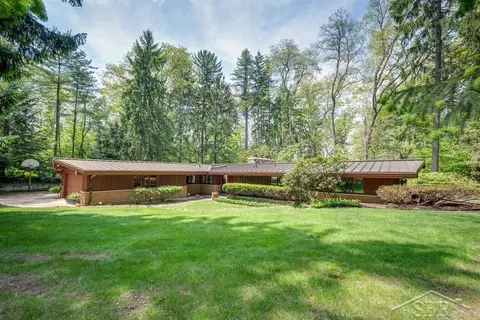 1523 Blue Heron, Highland, MI 48357