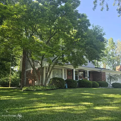 Exterior - 604 Amesbury, Davison, MI 48423 photo 4 of 7