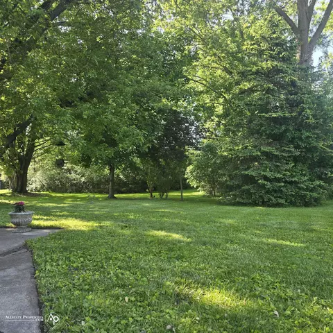 Exterior - 604 Amesbury, Davison, MI 48423 photo 7 of 7
