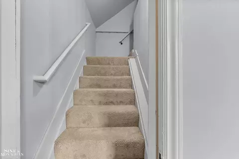 Entry Way - 1231 Grayton, Grosse Pointe Park, MI 48230 photo 6 of 7