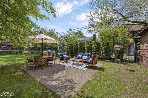 Exterior - 1231 Grayton, Grosse Pointe Park, MI 48230 photo 3 of 11