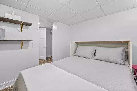 Bedroom - 1231 Grayton, Grosse Pointe Park, MI 48230 photo 6 of 7