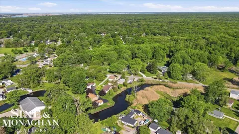 View/Area - 2122 Michigan, Algonac, MI 48001 photo 3 of 8