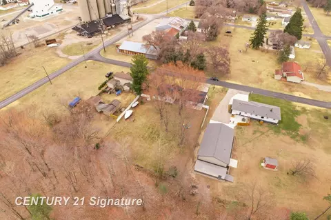 View/Area - 526 S Maple, Hemlock, MI 48626 photo 6 of 7