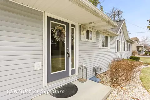 Other - 526 S Maple, Hemlock, MI 48626 photo 2 of 9