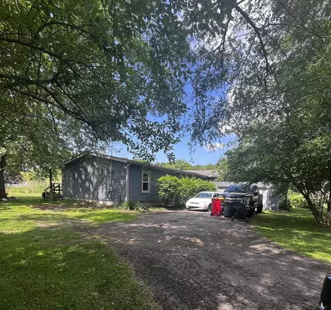 351 Center, Algonac, MI 48001