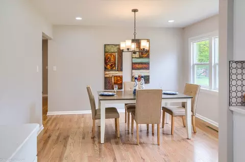 Dining - 2049 Belle Meade, Davison, MI 48423 photo 3 of 3
